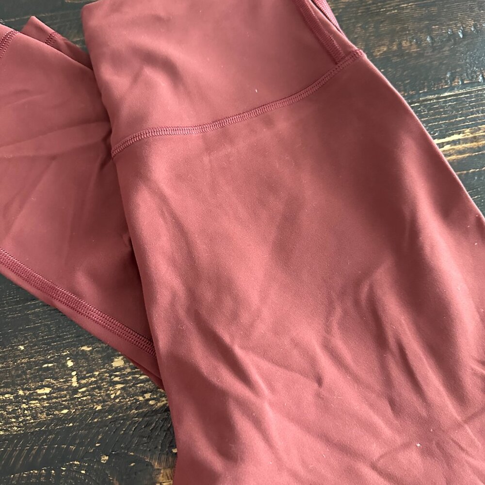 Lululemon Wunder Train Crop 21"